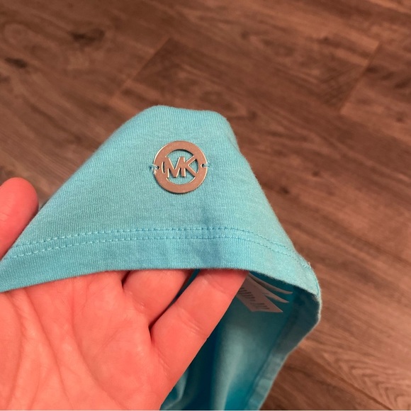 NWT Michael Kors shirt long sleeve cold shoulder bell sleeve - Picture 12 of 13